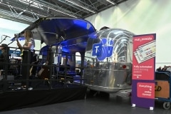Airstream-Mobile-Music-Stage-v-re-vorne-2-scaled